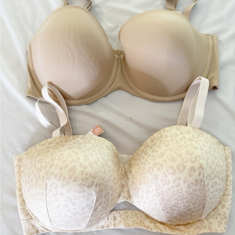 Cacique Cream Lace Full Coverage Bra